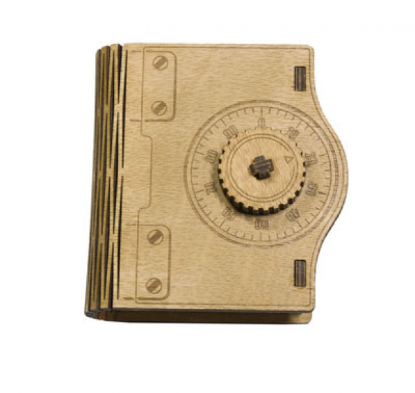 Cutie personalizata din lemn Usb Safe - 1